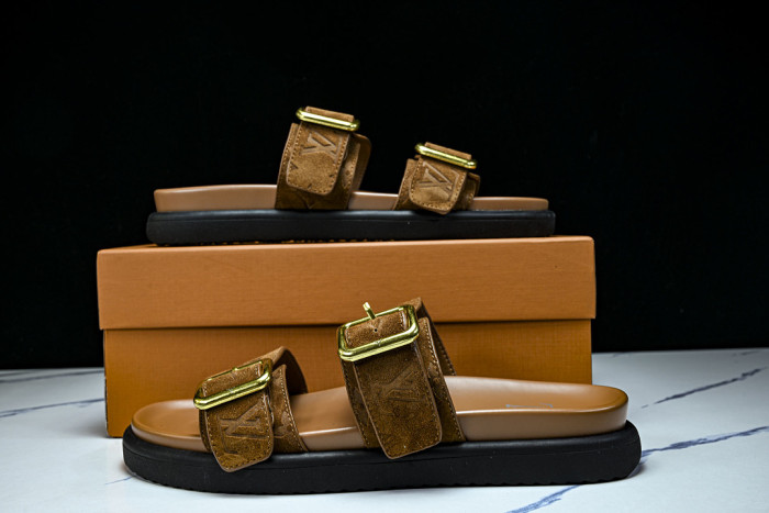 L&V sandal 102