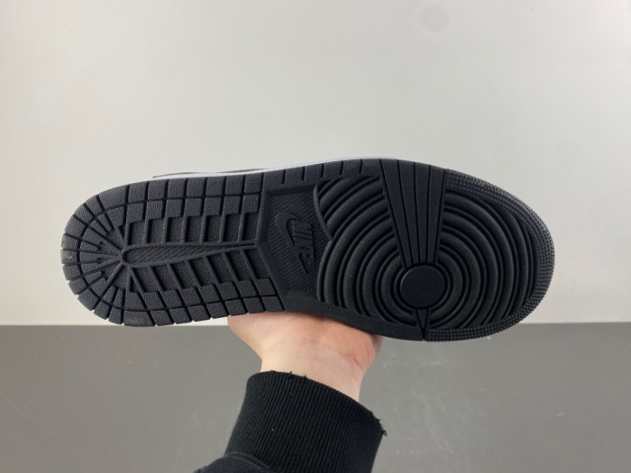 Travis Scott x Jordan Air Jordan 1 Low "Medium Olive"-XZ6868 002