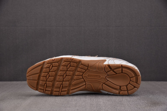 New Balance 530 SL Miu Miu White Gum-WOIX1758KB724