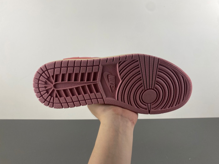 Travis Scott x Air Jordan 1 Low OG-DM7866-100