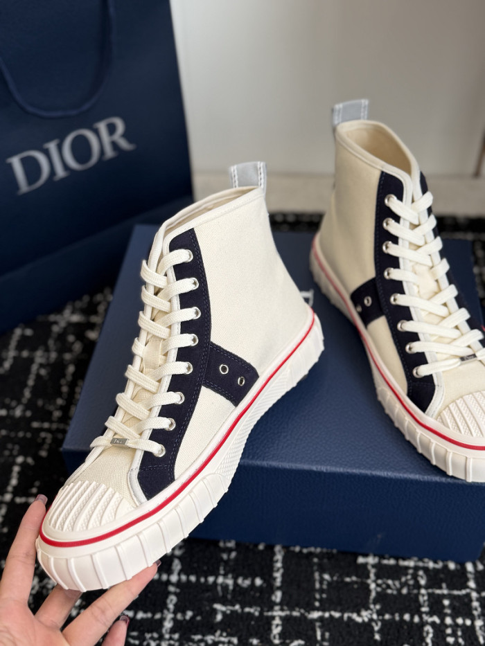 D10r B23 SNEAKER-016
