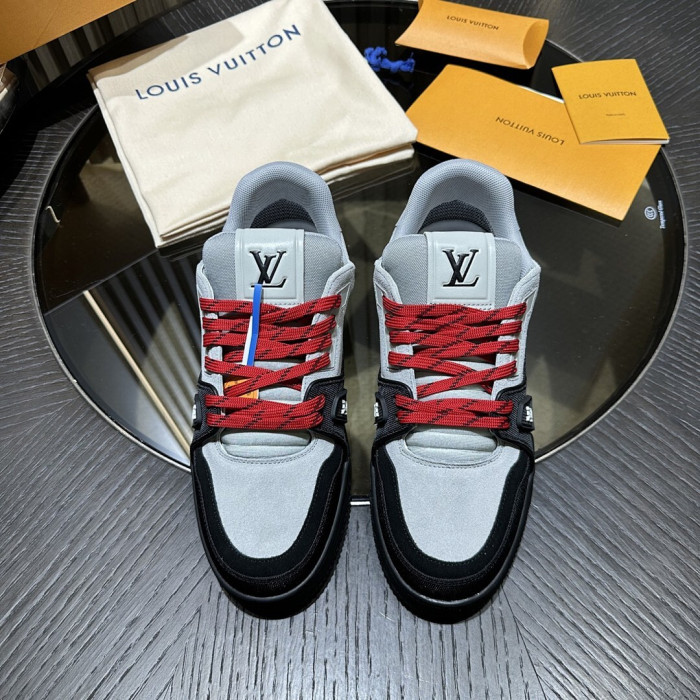 LV snekaers 271