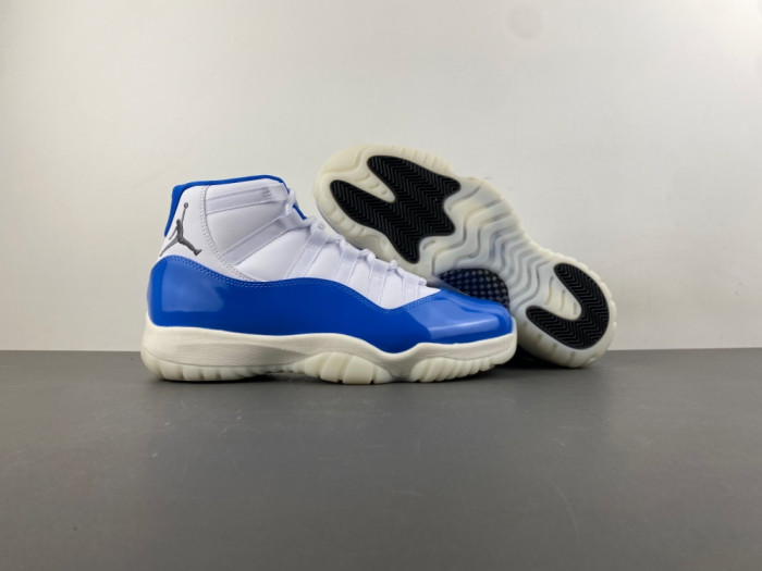Air Jordan 11 -IO8959-133