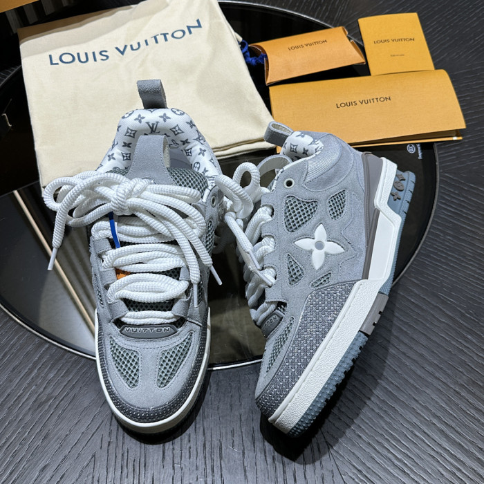 LV snekaers 249