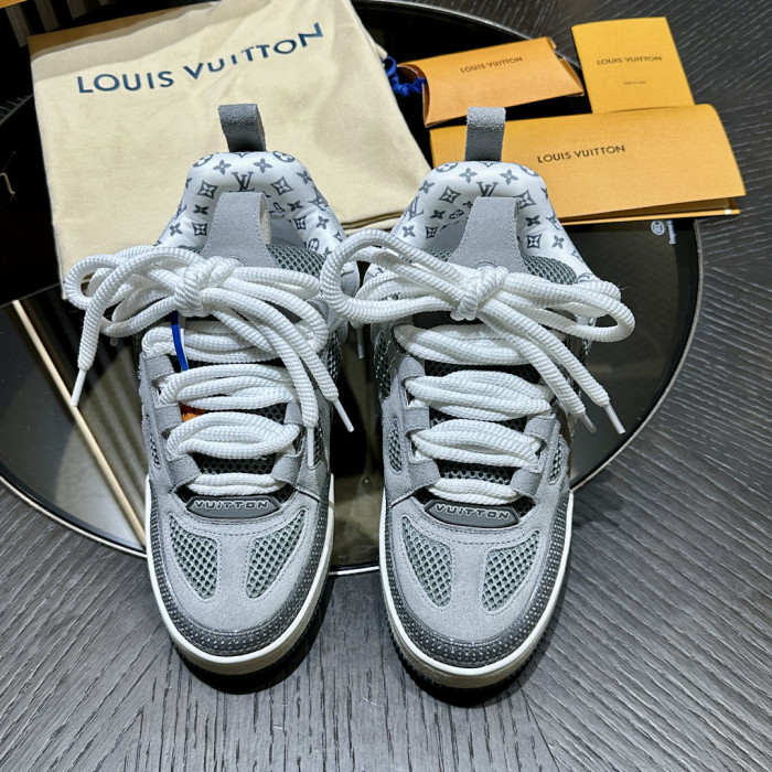 LV snekaers 249