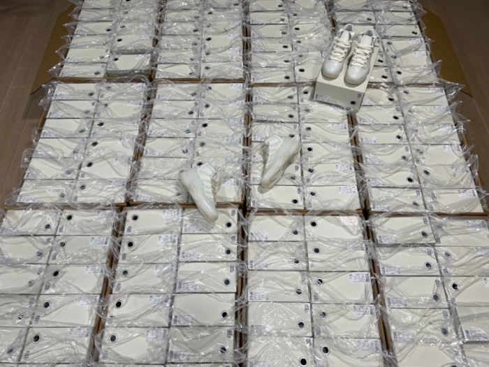 Air Jordan 11 “Pearl” -AR0715-110