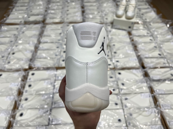 Air Jordan 11 “Pearl” -AR0715-110