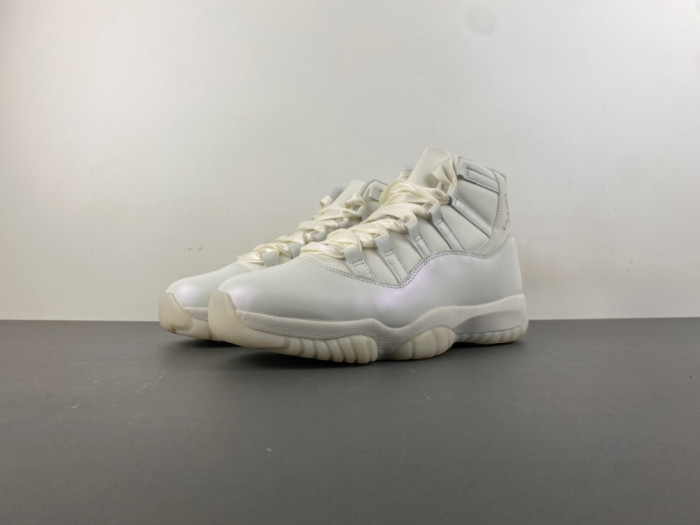 Air Jordan 11 “Pearl” -AR0715-110