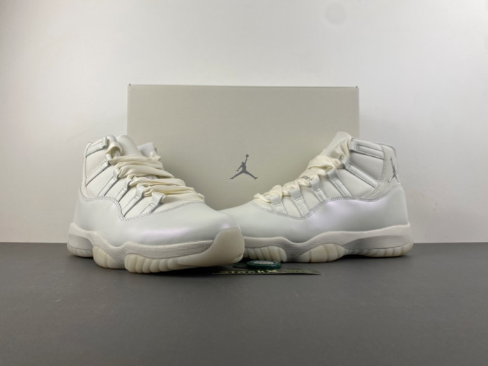 Air Jordan 11 “Pearl” -AR0715-110