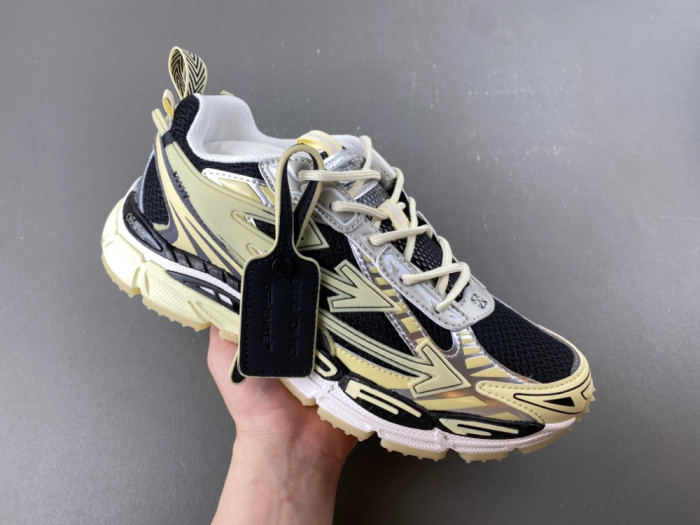 OFF-WHITE -82