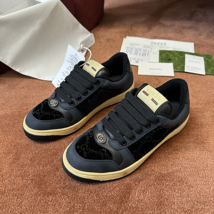 Gvc*1 SNEAKER 122