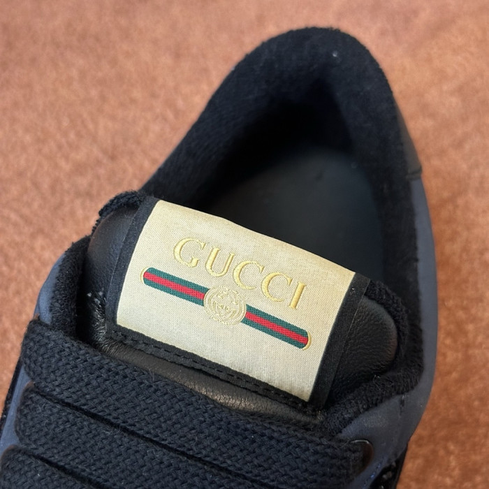 Gvc*1 SNEAKER 122