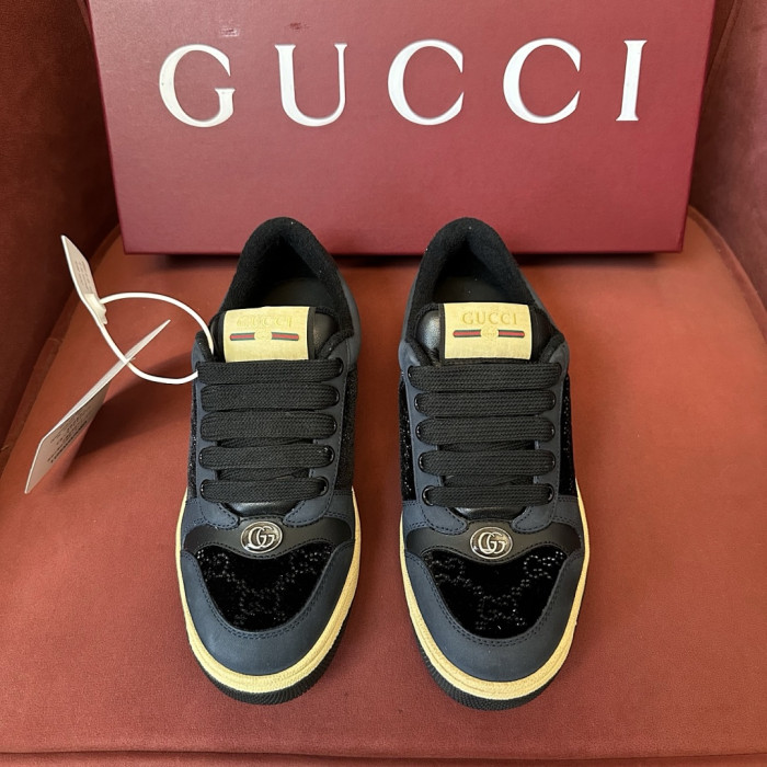Gvc*1 SNEAKER 122