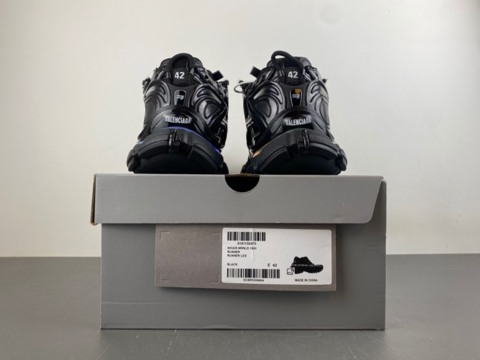 SNEAKER RUNNER 48
