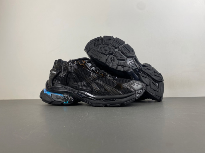 SNEAKER RUNNER 48