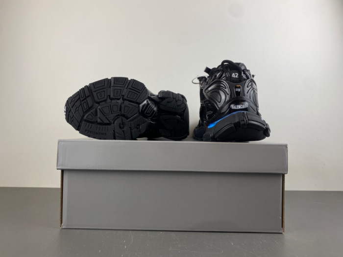 SNEAKER RUNNER 48