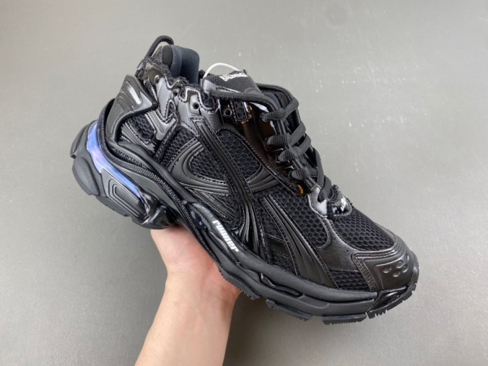 SNEAKER RUNNER 48