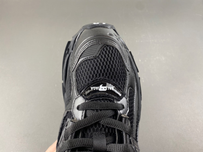 SNEAKER RUNNER 48