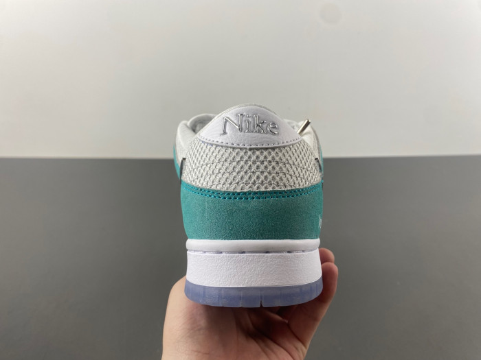 nike sb dunk low april skateboards-fd2562-400
