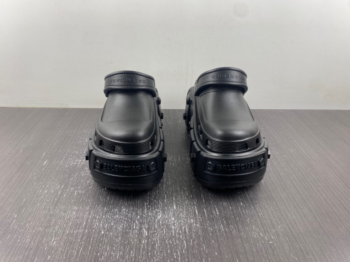 Balenciag* Sandal12