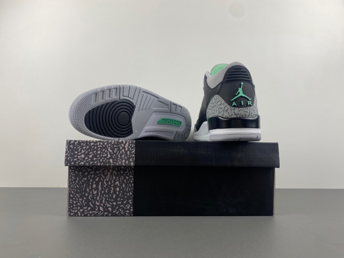 jordan 3 retro green glow-ct8532-031