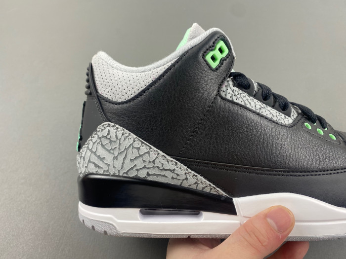 jordan 3 retro green glow-ct8532-031