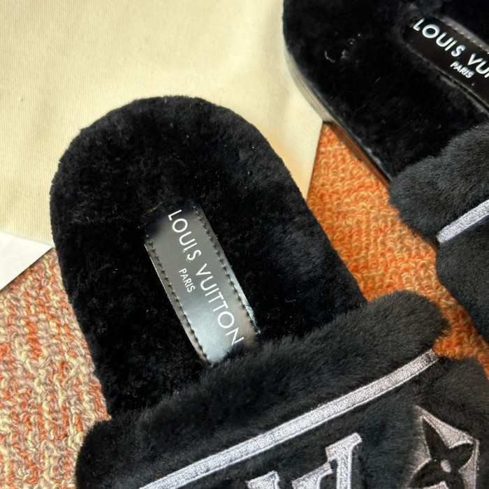 L&V sandal 41