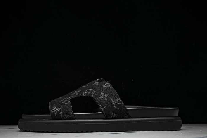 L&V sandal 100