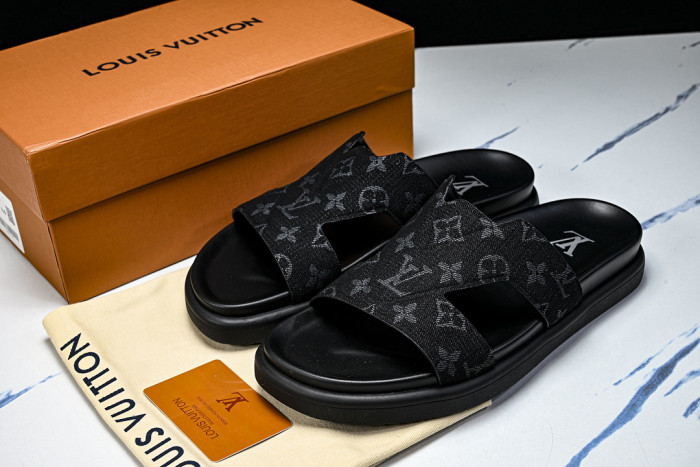 L&V sandal 100