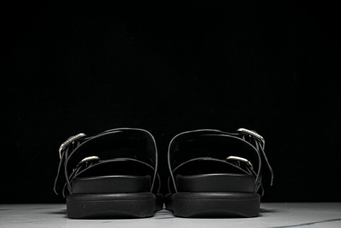 L&V sandal 101