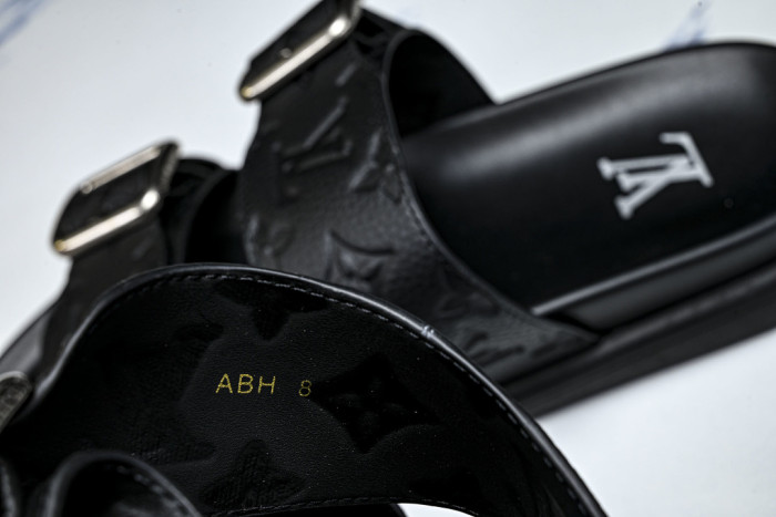 L&V sandal 101
