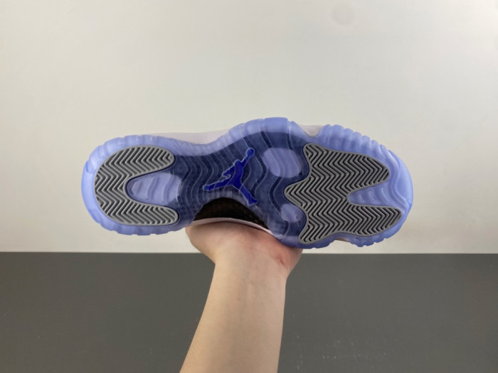 Air Jordan 11-CT8012-730