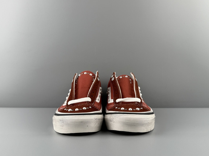 VANS-12