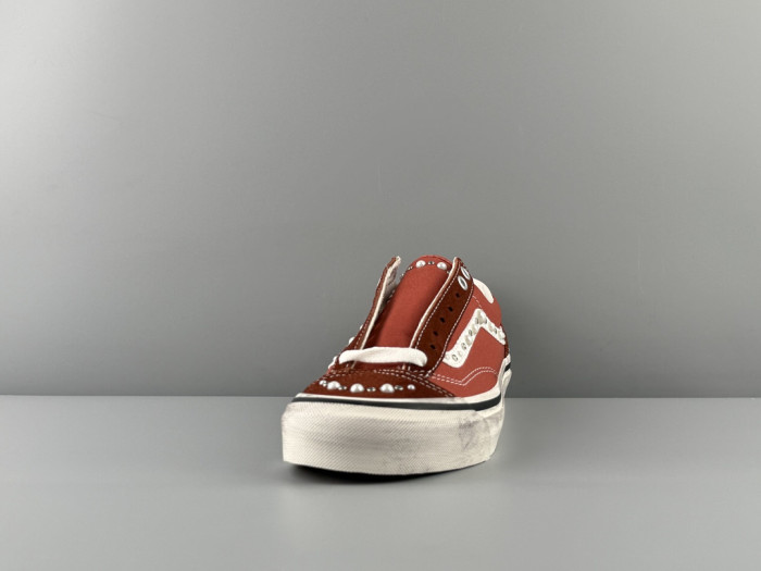 VANS-12