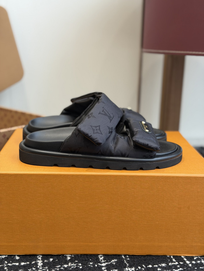 L&V sandal 92