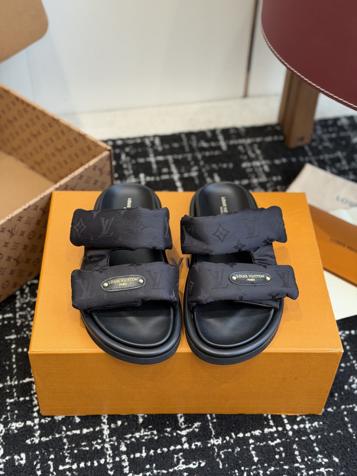 L&V sandal 92