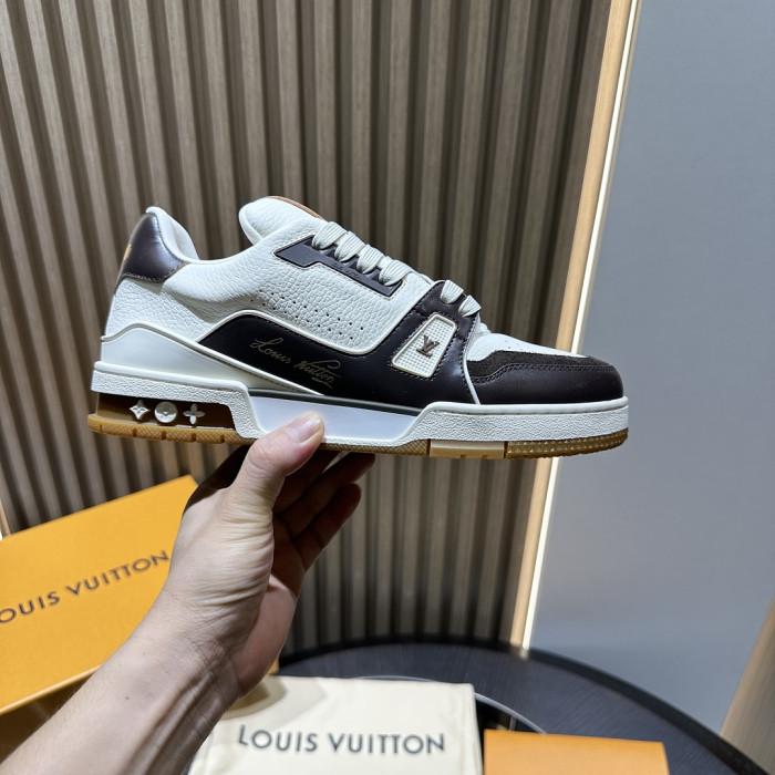 LV snekaers 276
