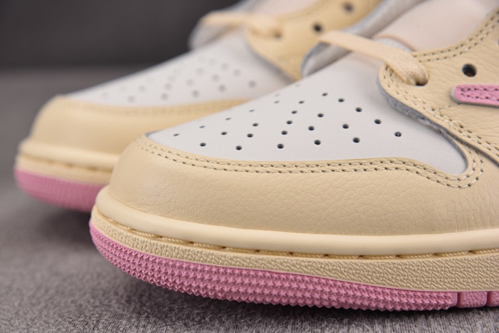 Air Jordan 1 Retro Low OG SP Travis Scott Shy Pink- IQ7604-100