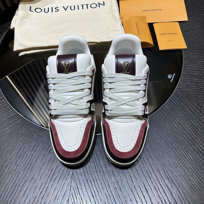 LV snekaers 275