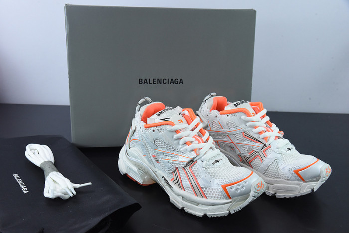 SNEAKER RUNNER 09
