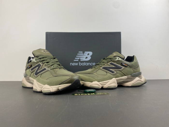 New Balance 9060-U9060ORC