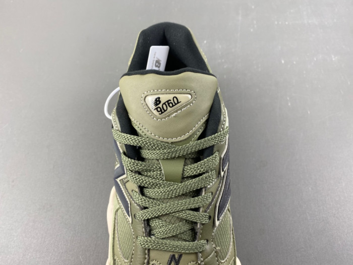 New Balance 9060-U9060ORC