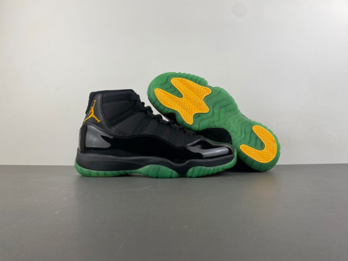 Air Jordan 11-CT8012-037