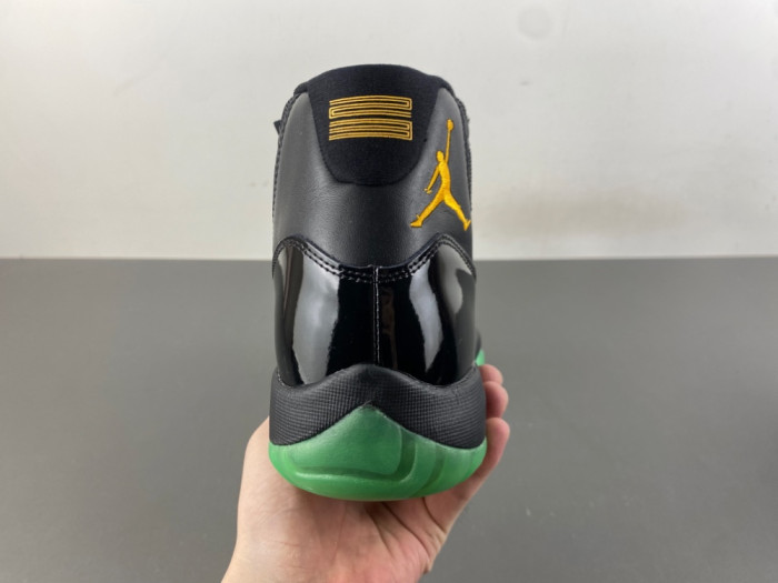Air Jordan 11-CT8012-037